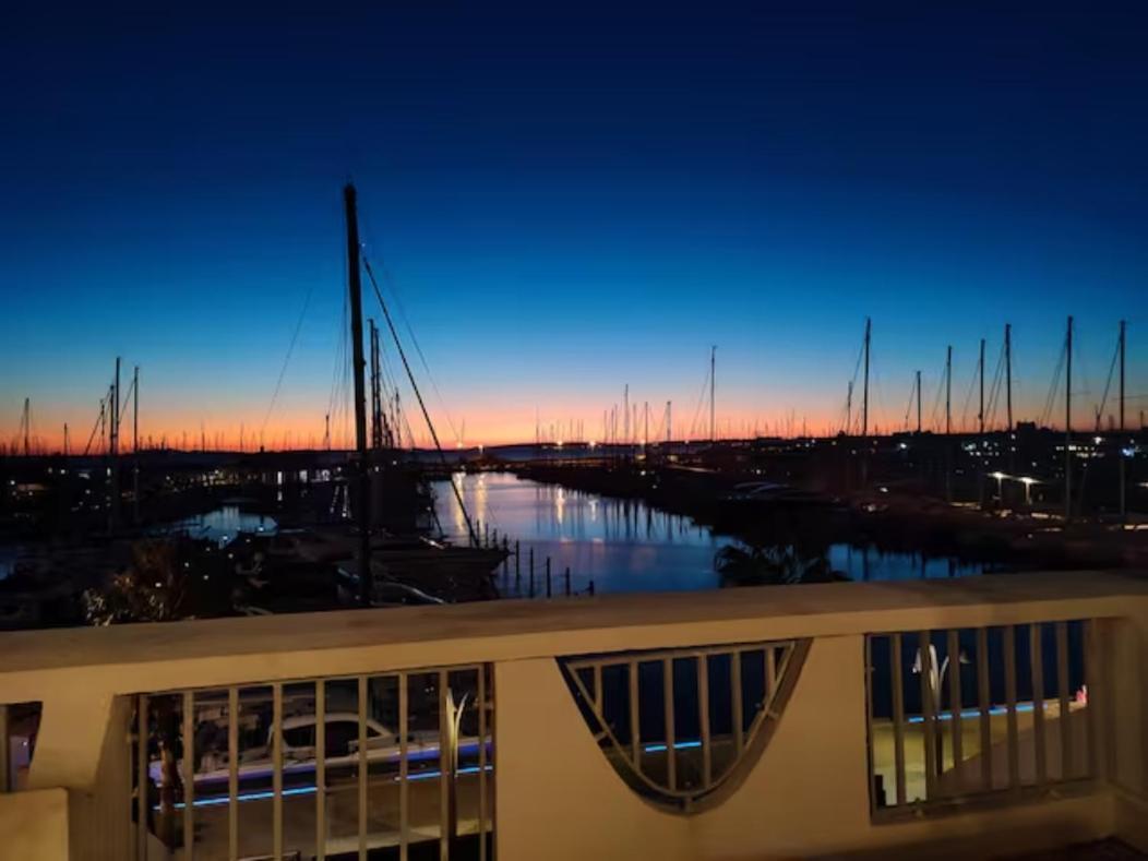 Classe 3 Etoiles - Magnifique Vue Sur Le Port - Wifi Et Clim 라그랑모트 외부 사진