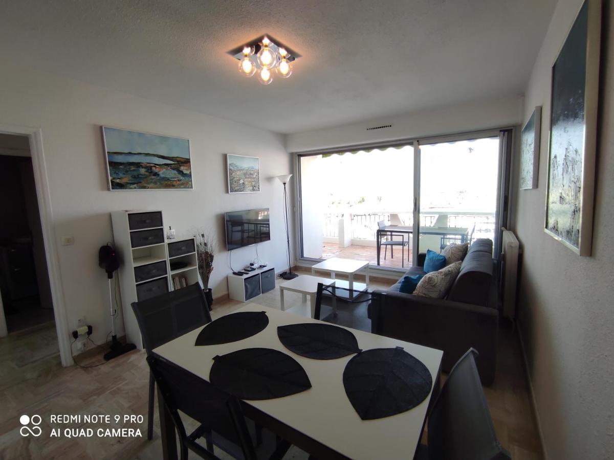 Classe 3 Etoiles - Magnifique Vue Sur Le Port - Wifi Et Clim 라그랑모트 외부 사진